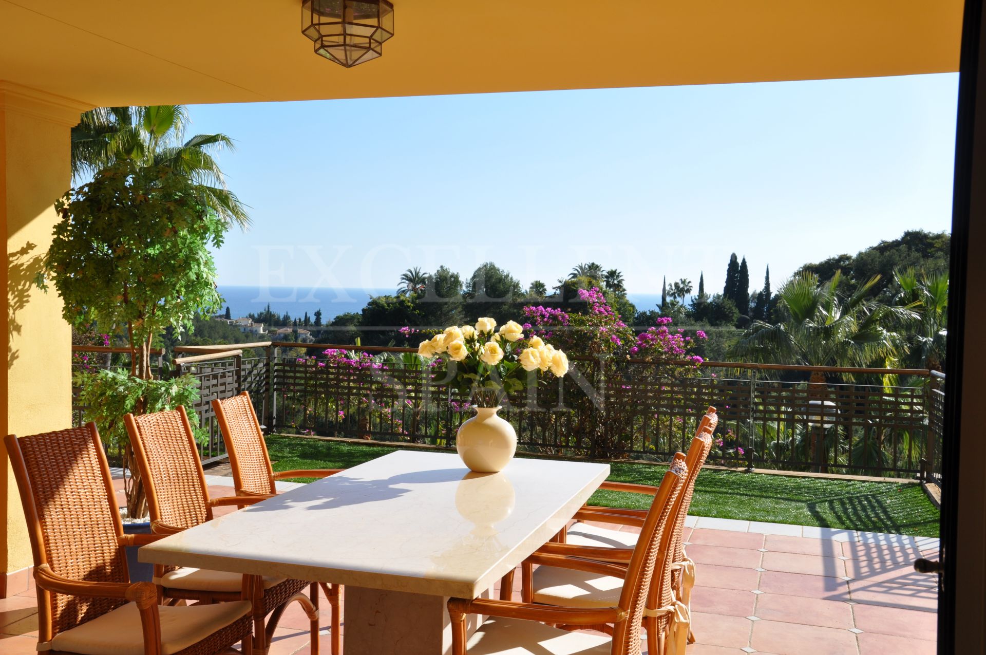 Erdgeschosswohnung in Condado de Sierra Blanca, Marbella Goldene Meile