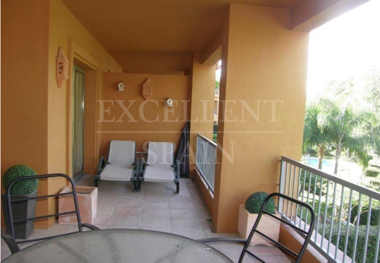 Apartment in Benatalaya, Estepona