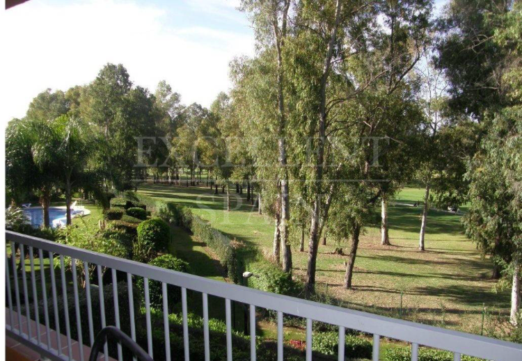 Appartement in Benatalaya, Estepona