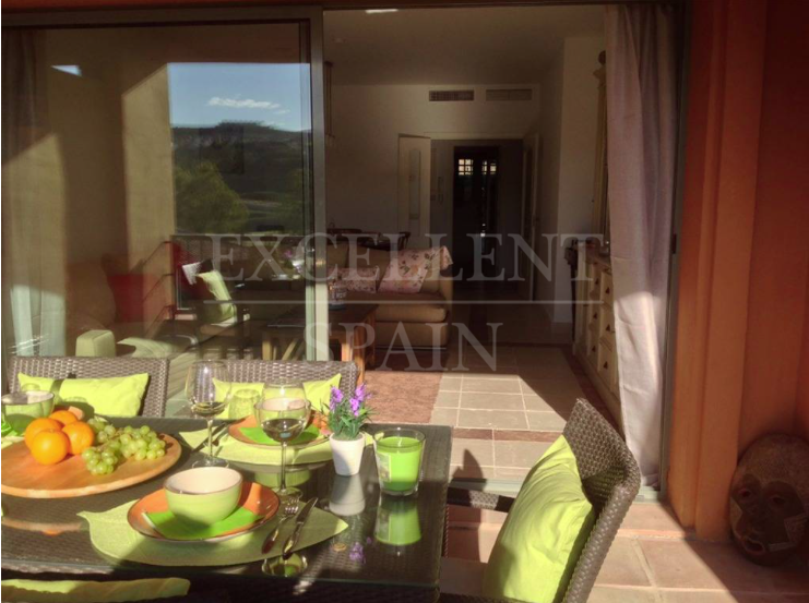 Apartment in Benatalaya, Estepona