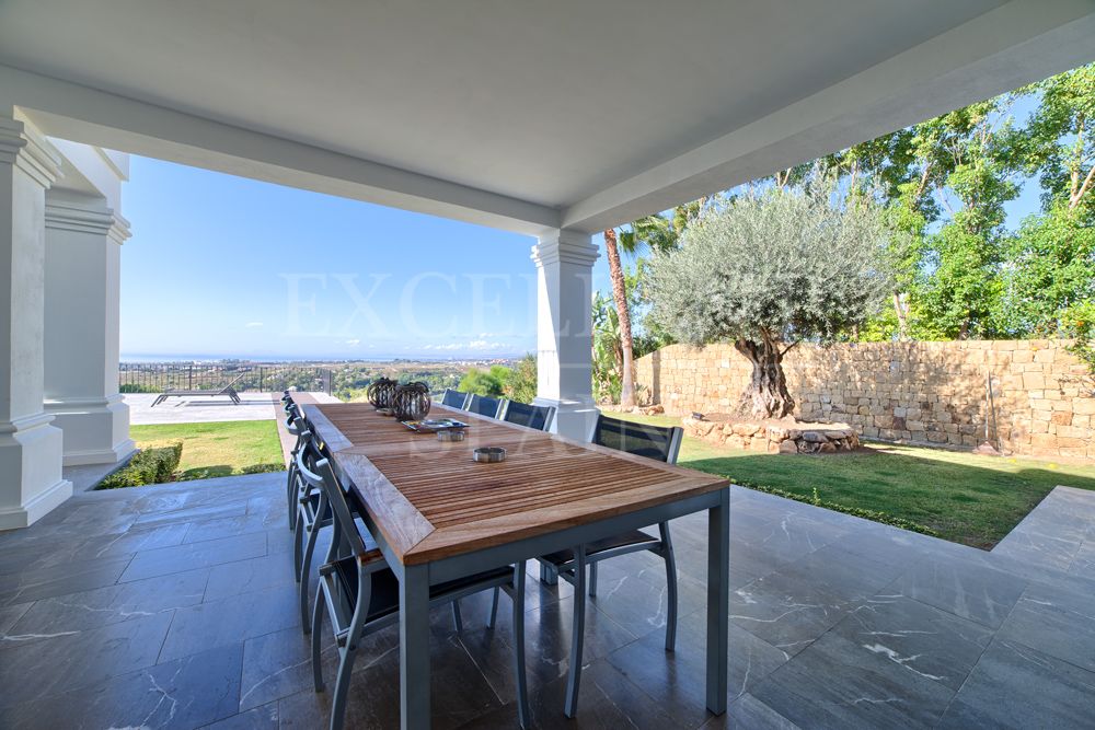 Villa in Los Flamingos Golf, Benahavis