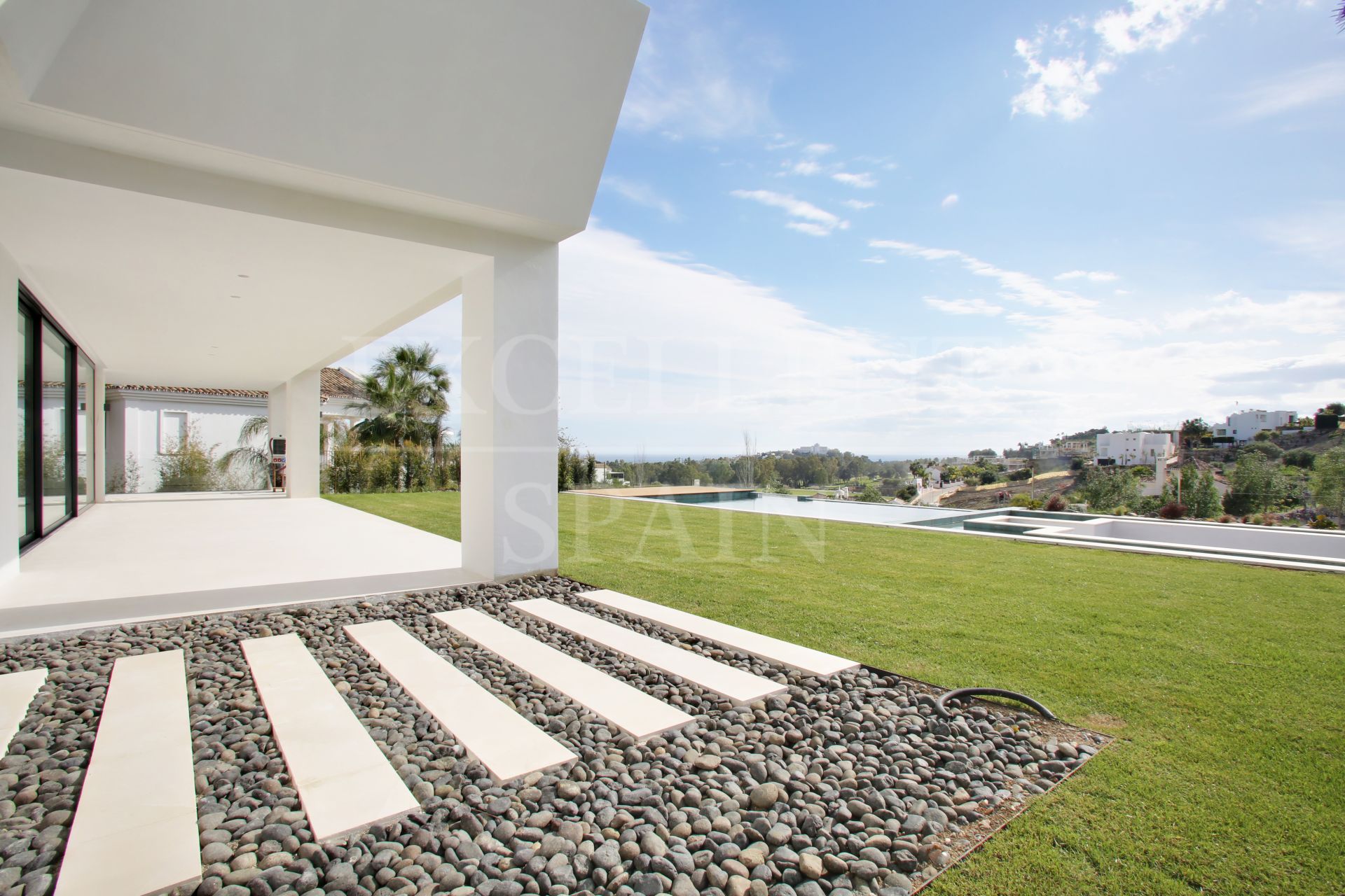 Villa in La Alqueria, Benahavis