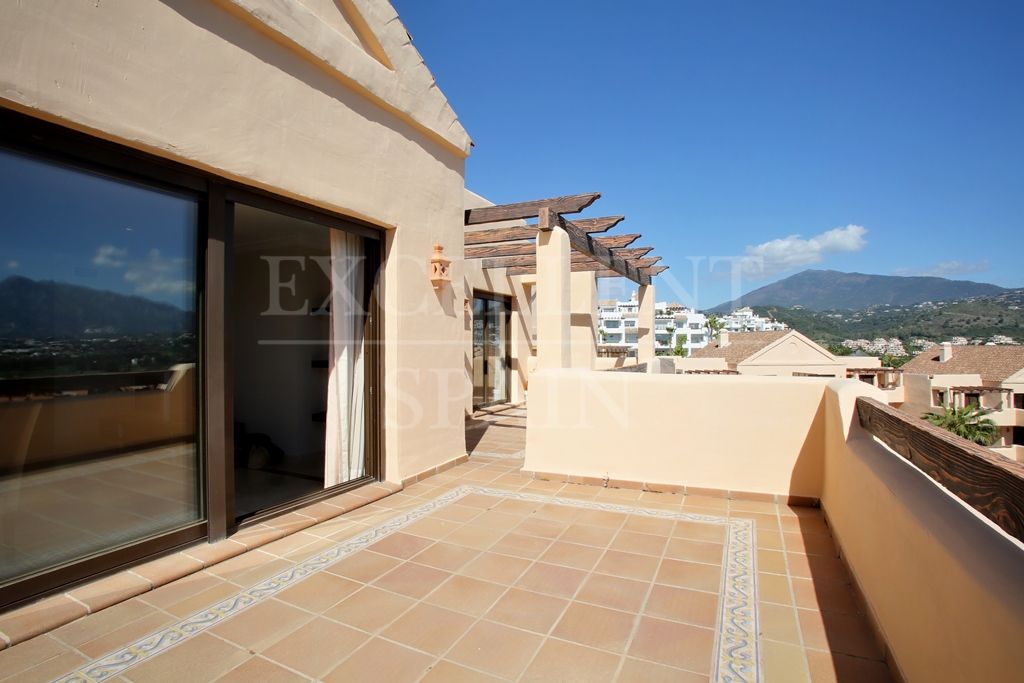 Penthouse in Las lomas del Conde Luque, Benahavis