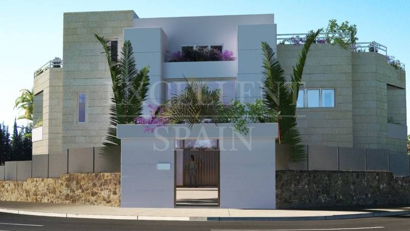 Villa in Bahia de Marbella, Marbella Oost