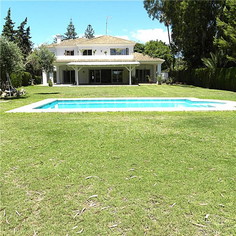 Villa in Guadalmina Baja, San Pedro de Alcantara