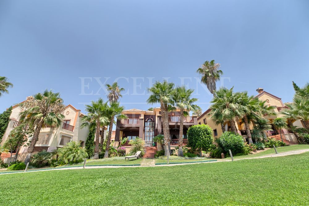 Villa in La Capellania, Marbella Golden Mile