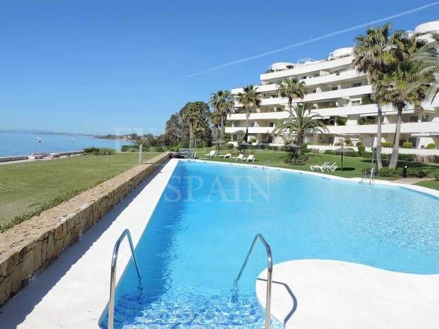 Wohnung in Los Granados Playa, Estepona