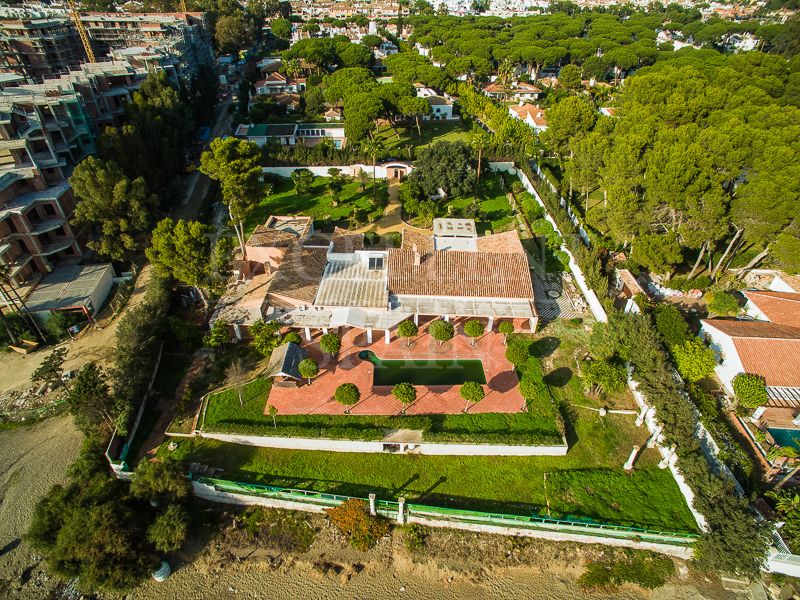 Villa en Benamara, Estepona