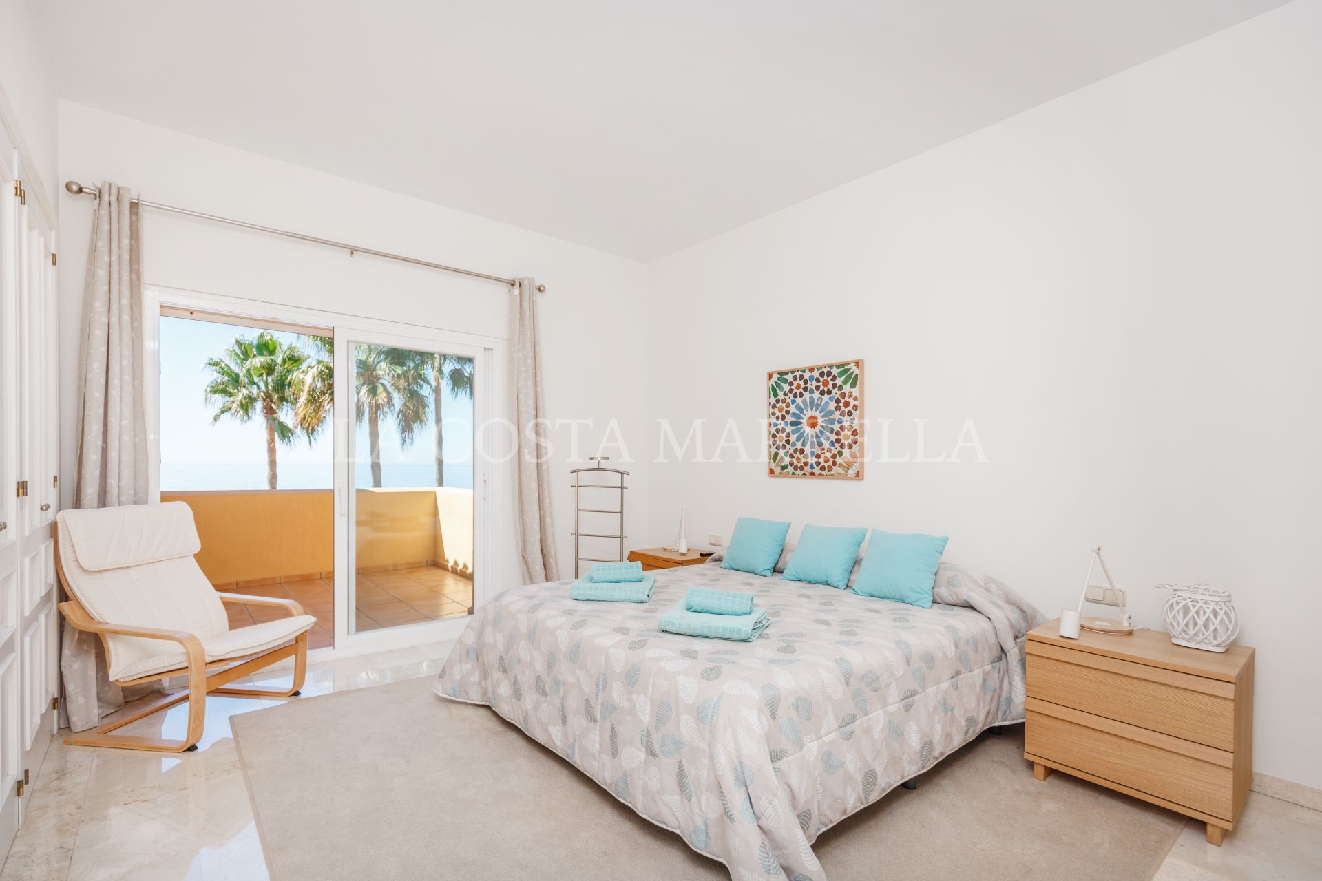 Apartment for rent in Marbella East