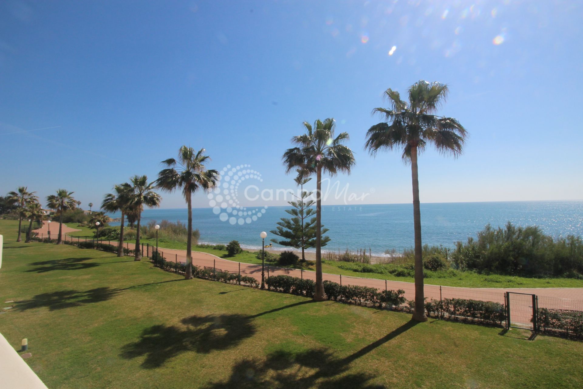 Apartment in Bermuda Beach, Estepona