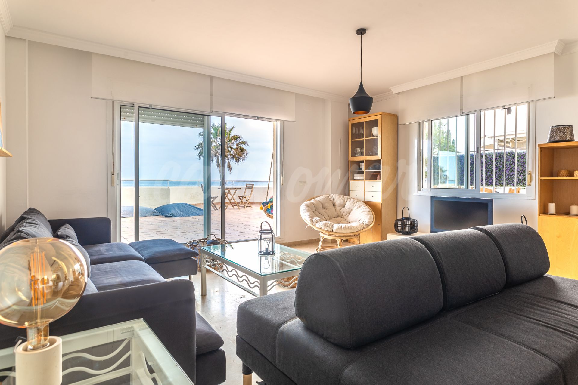 Apartment in Bermuda Beach, Estepona