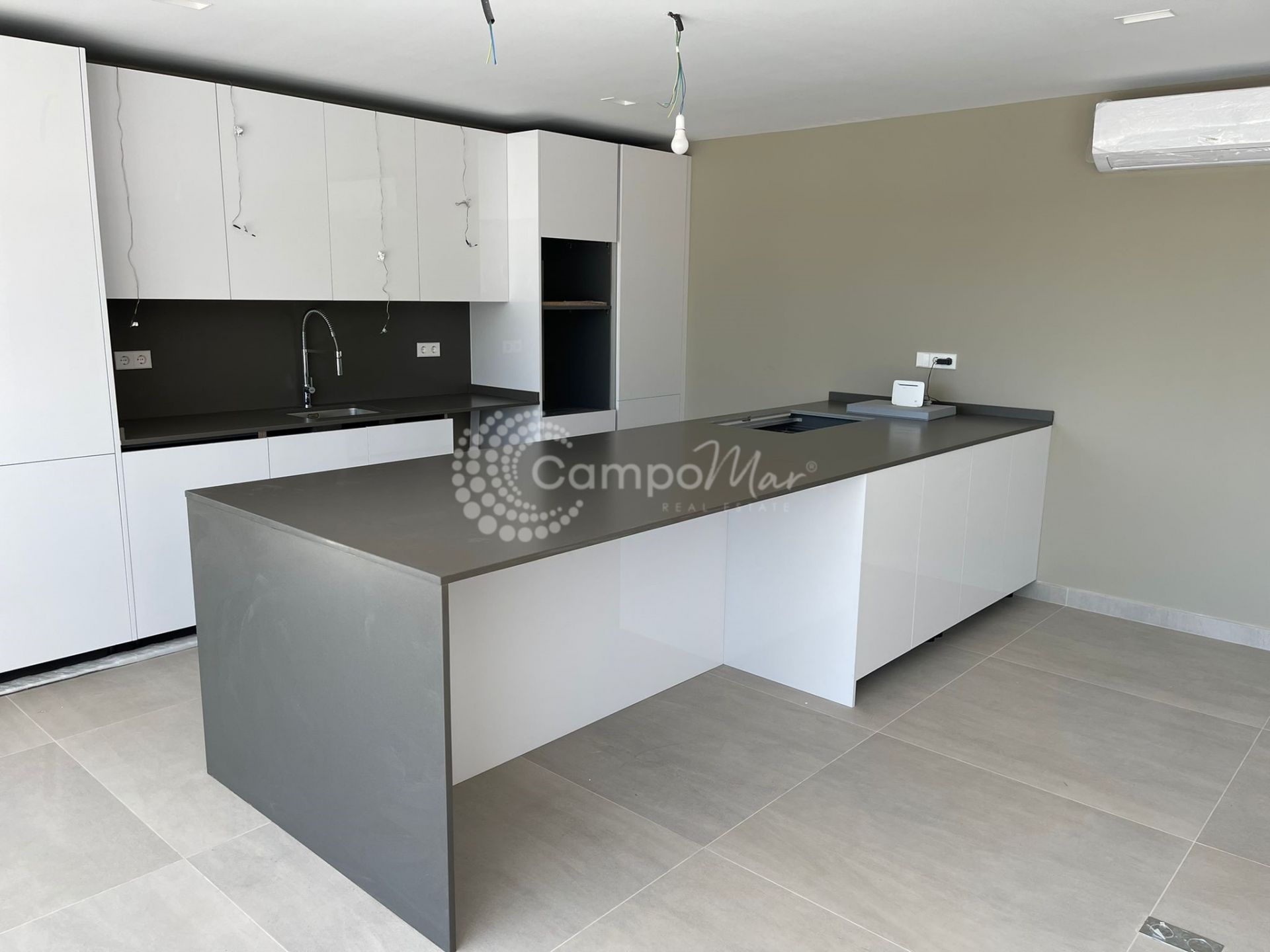 Apartamento en Estepona Golf, Estepona