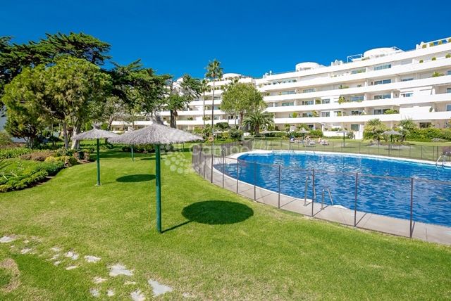 Ground Floor Apartment in Los Granados Playa, Estepona