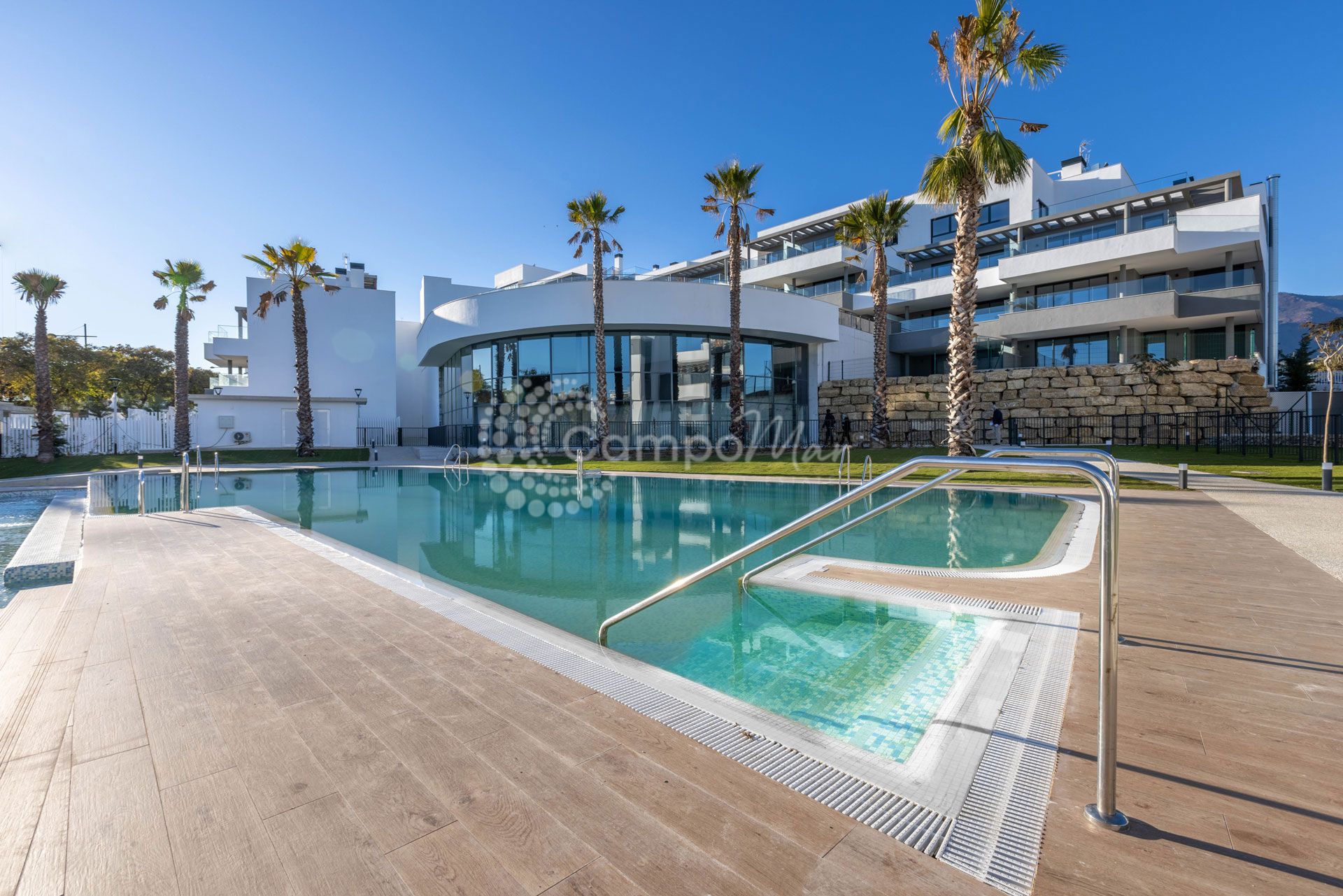 Apartamento en Estepona Puerto, Estepona