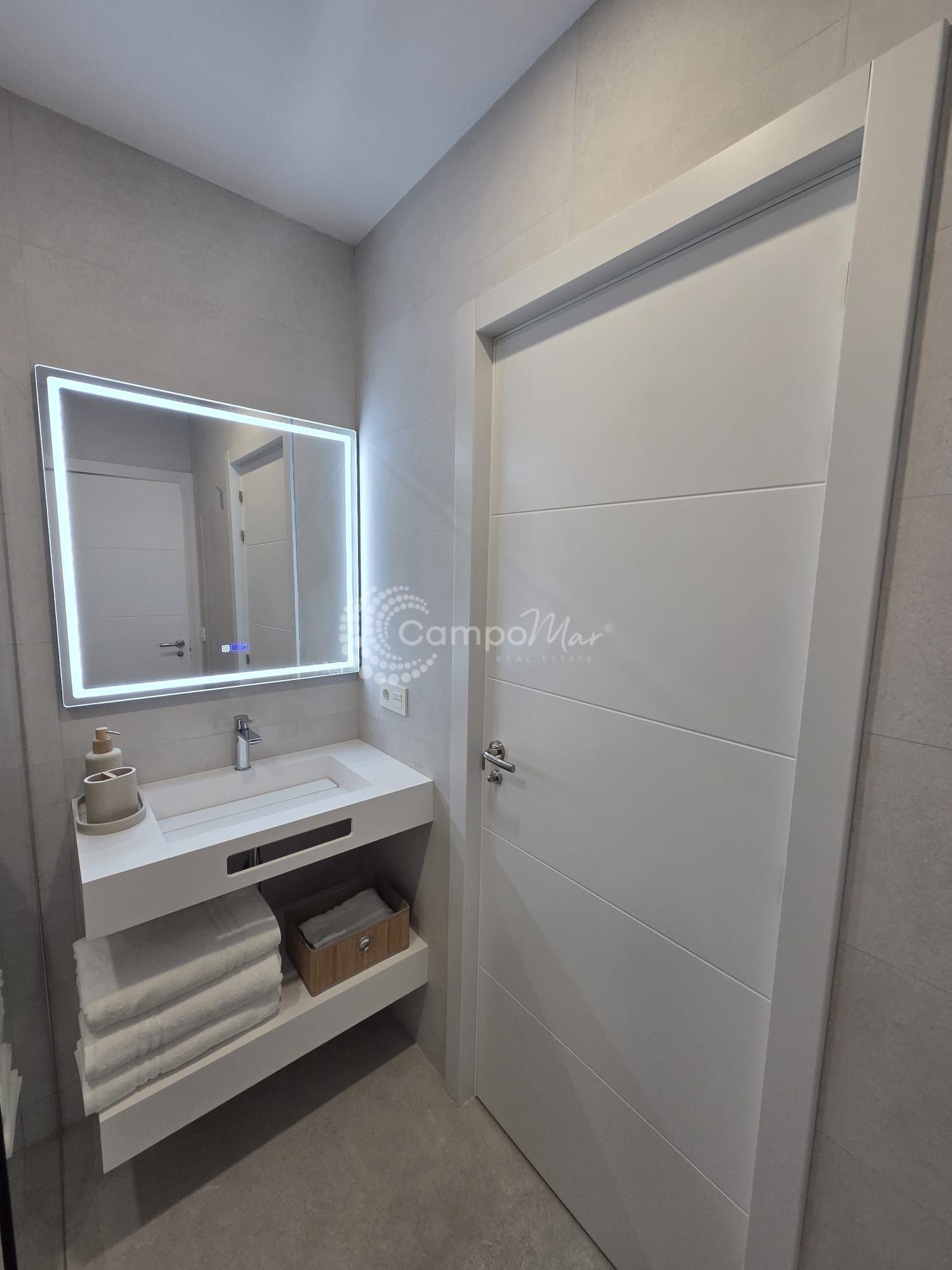 Apartment in Estepona Town, Estepona