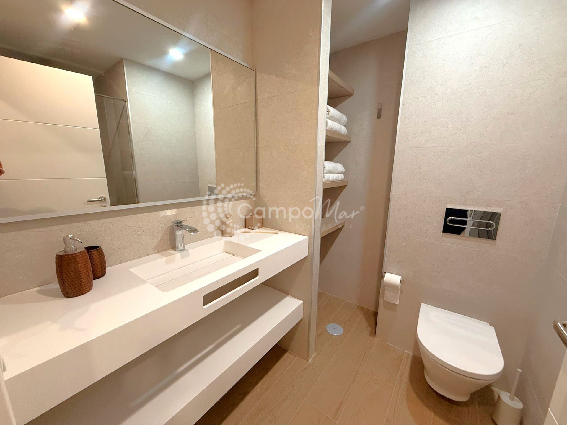 Apartment in Estepona Town, Estepona