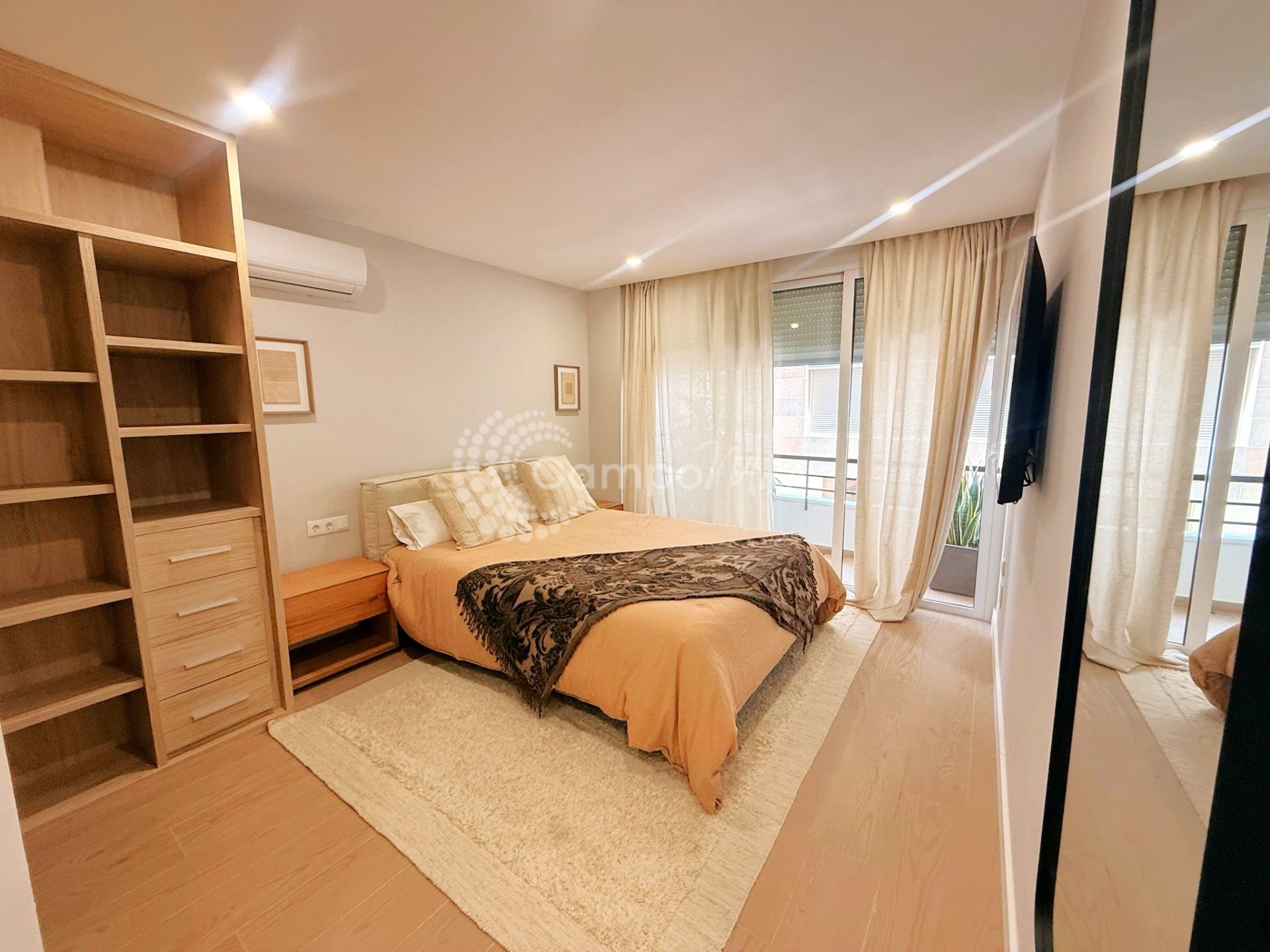 Apartment in Estepona Town, Estepona