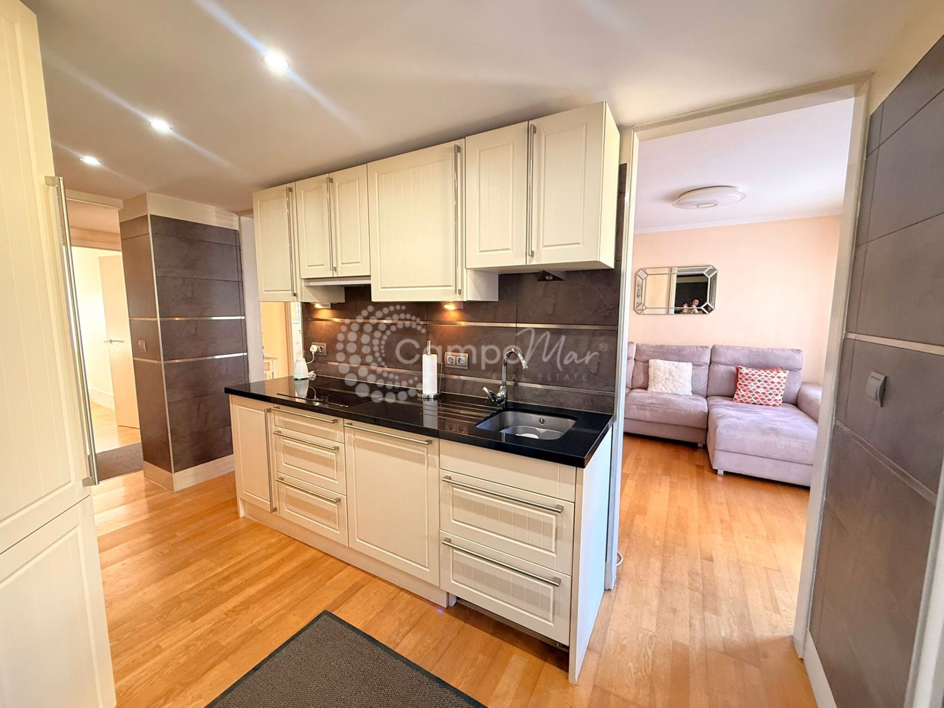 Apartment in Estepona Puerto, Estepona