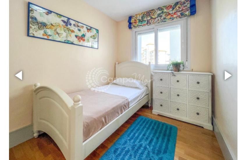 Apartamento en Estepona Puerto, Estepona