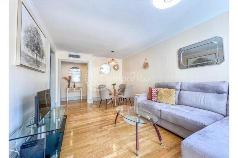 Apartamento en Estepona Puerto, Estepona