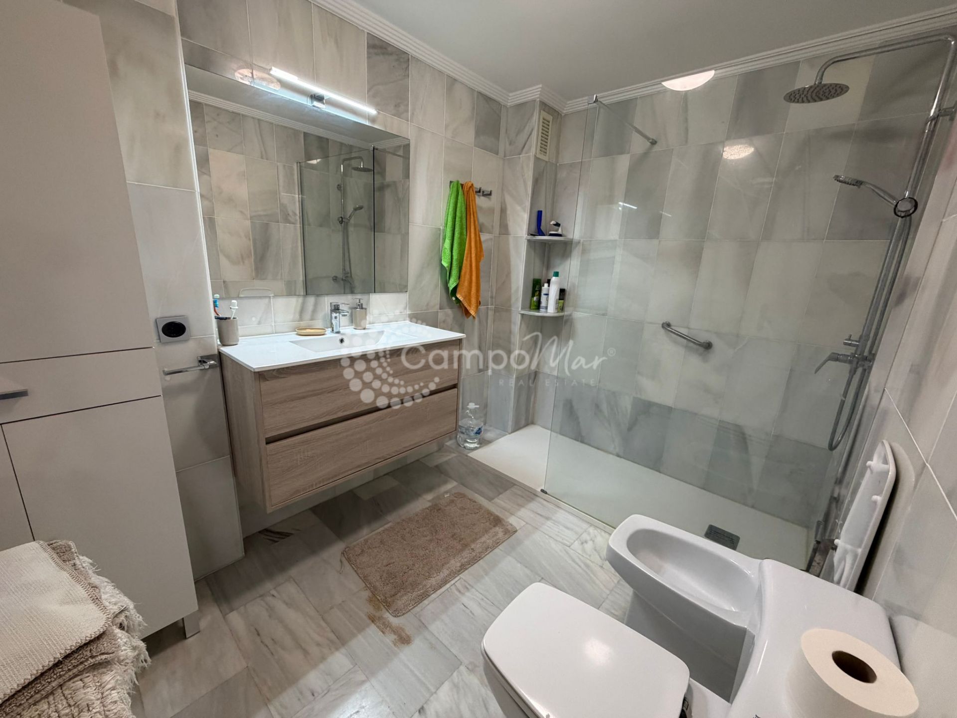 Apartamento en Estepona Playa, Estepona