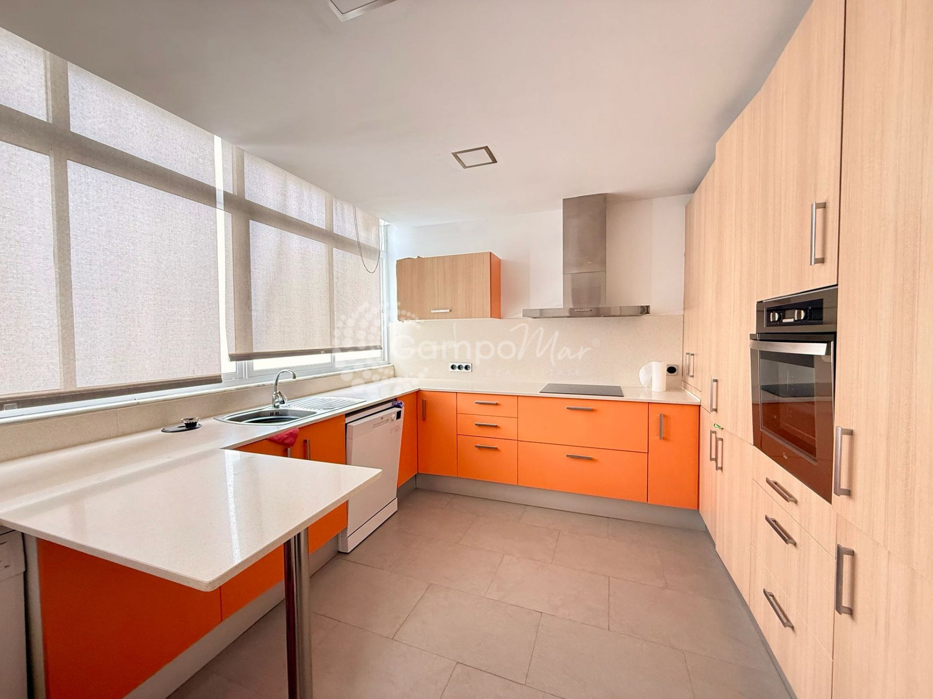 Apartamento en Estepona Playa, Estepona