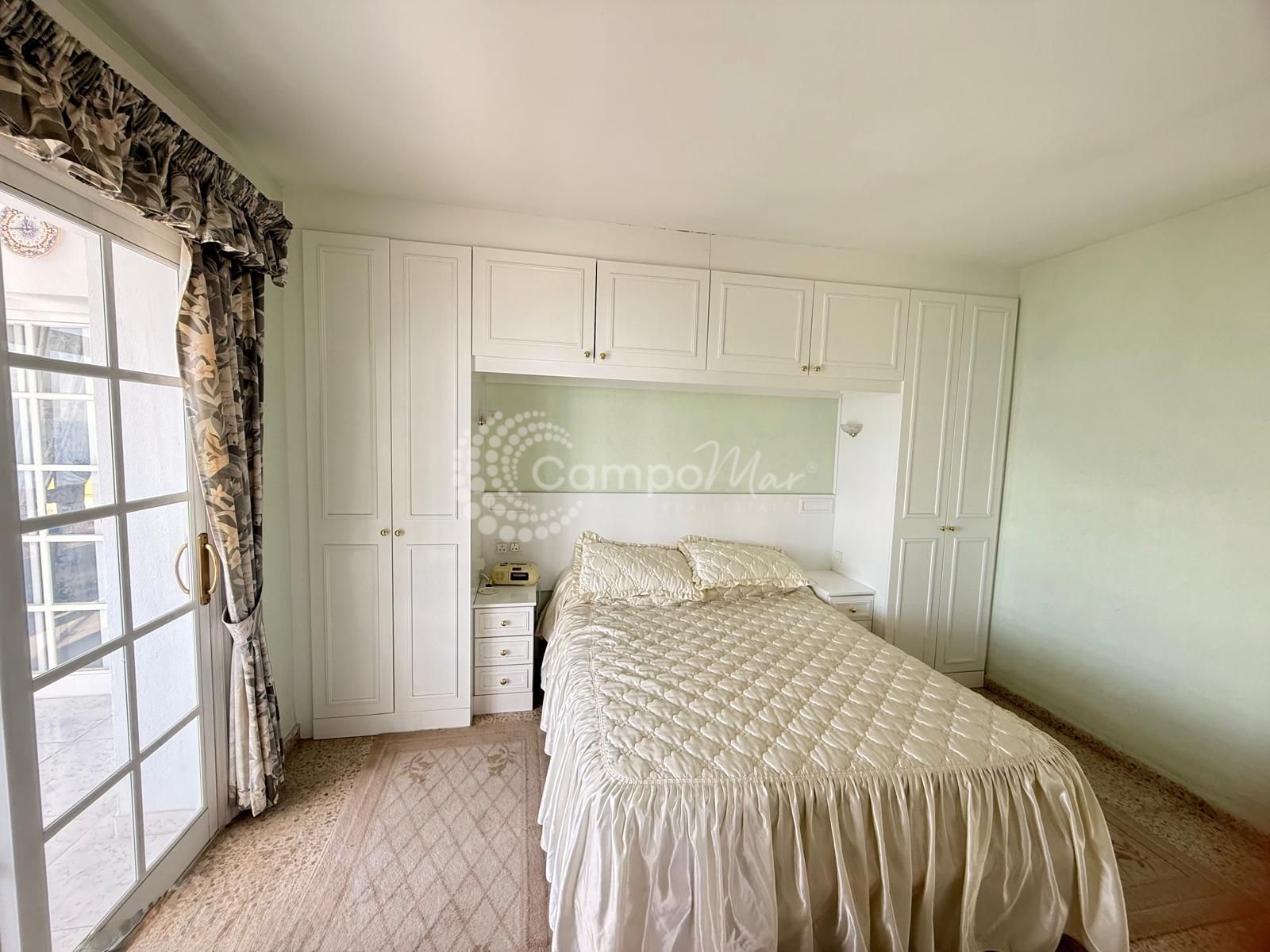 Apartamento en Estepona Puerto, Estepona