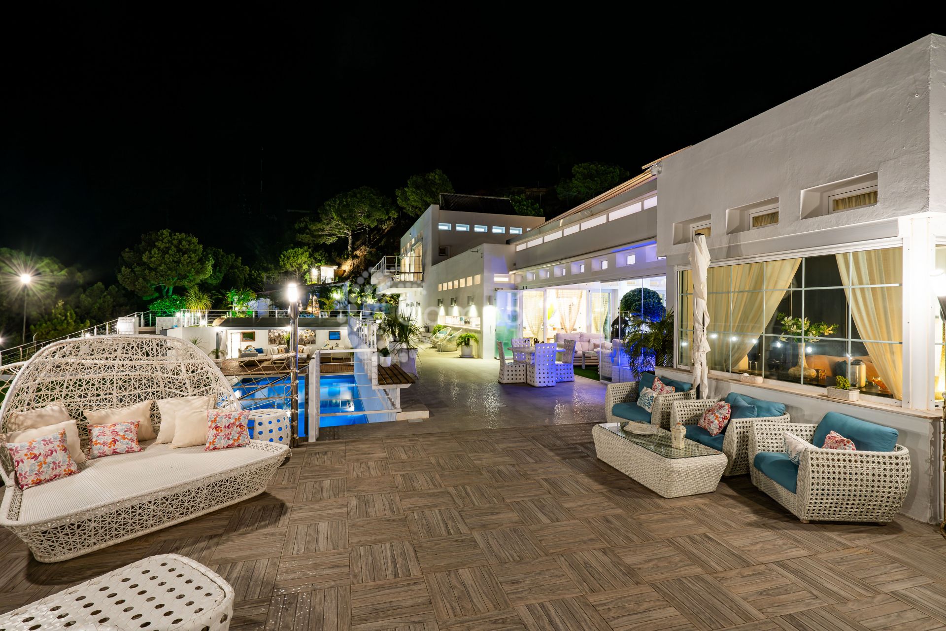 Villa in Los Reales - Sierra Estepona, Estepona