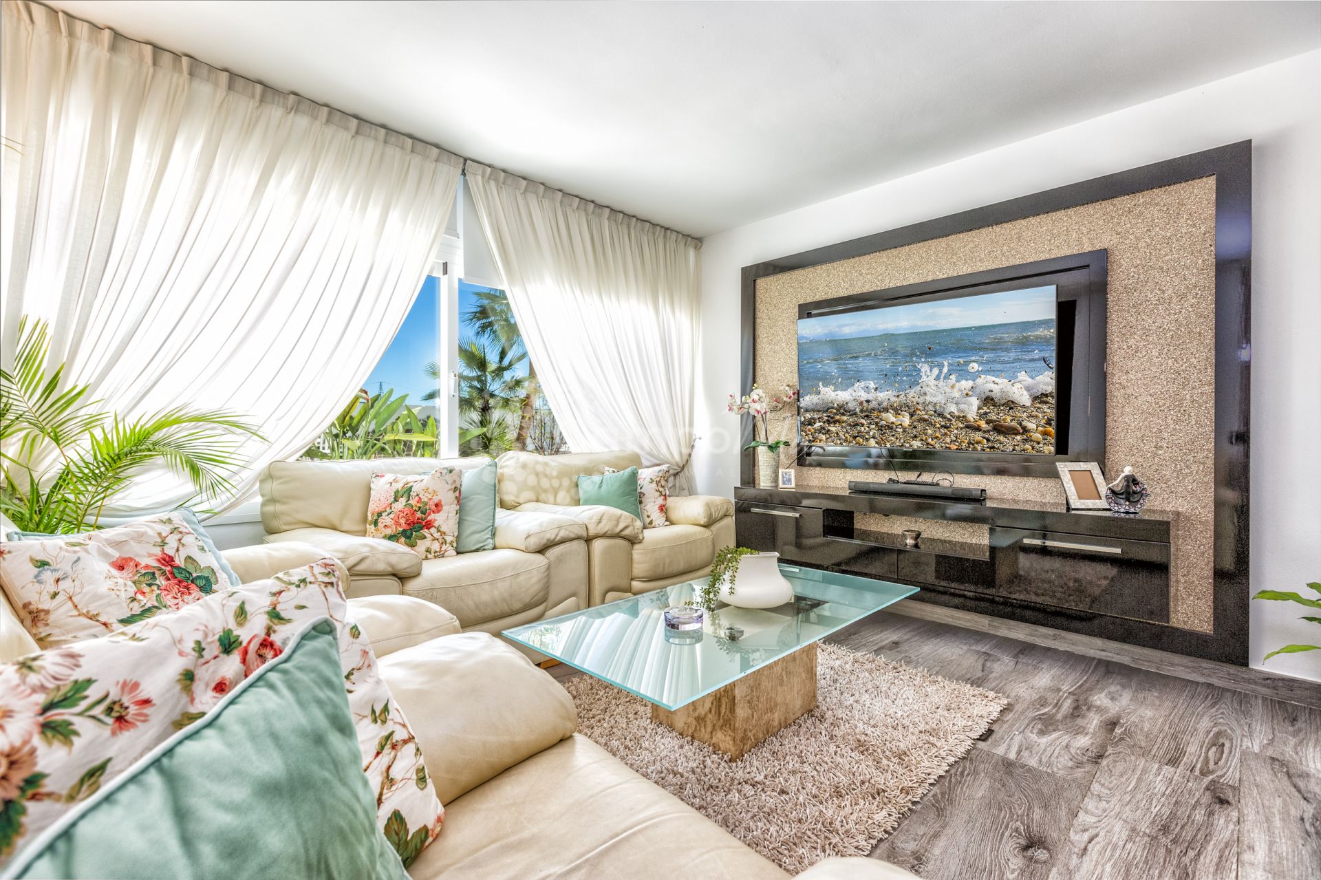 Villa in Los Reales - Sierra Estepona, Estepona