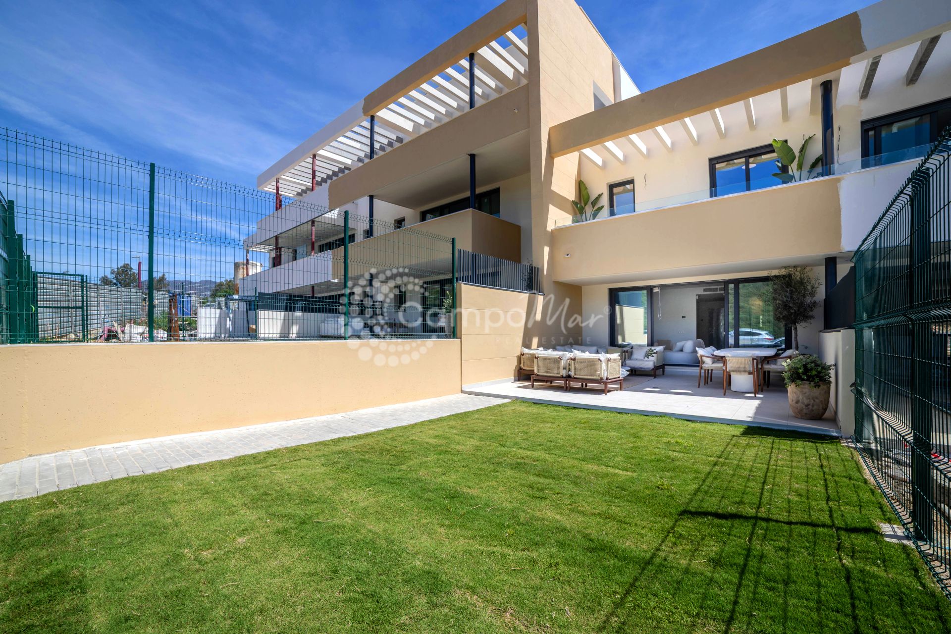 Ground Floor Apartment in Casares Golf, Casares