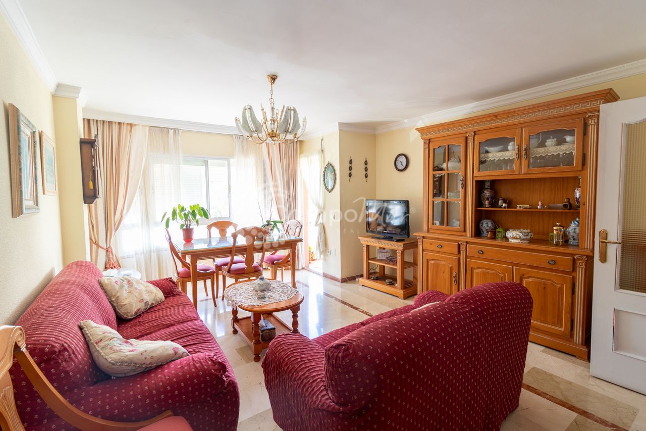 Apartment in Estepona