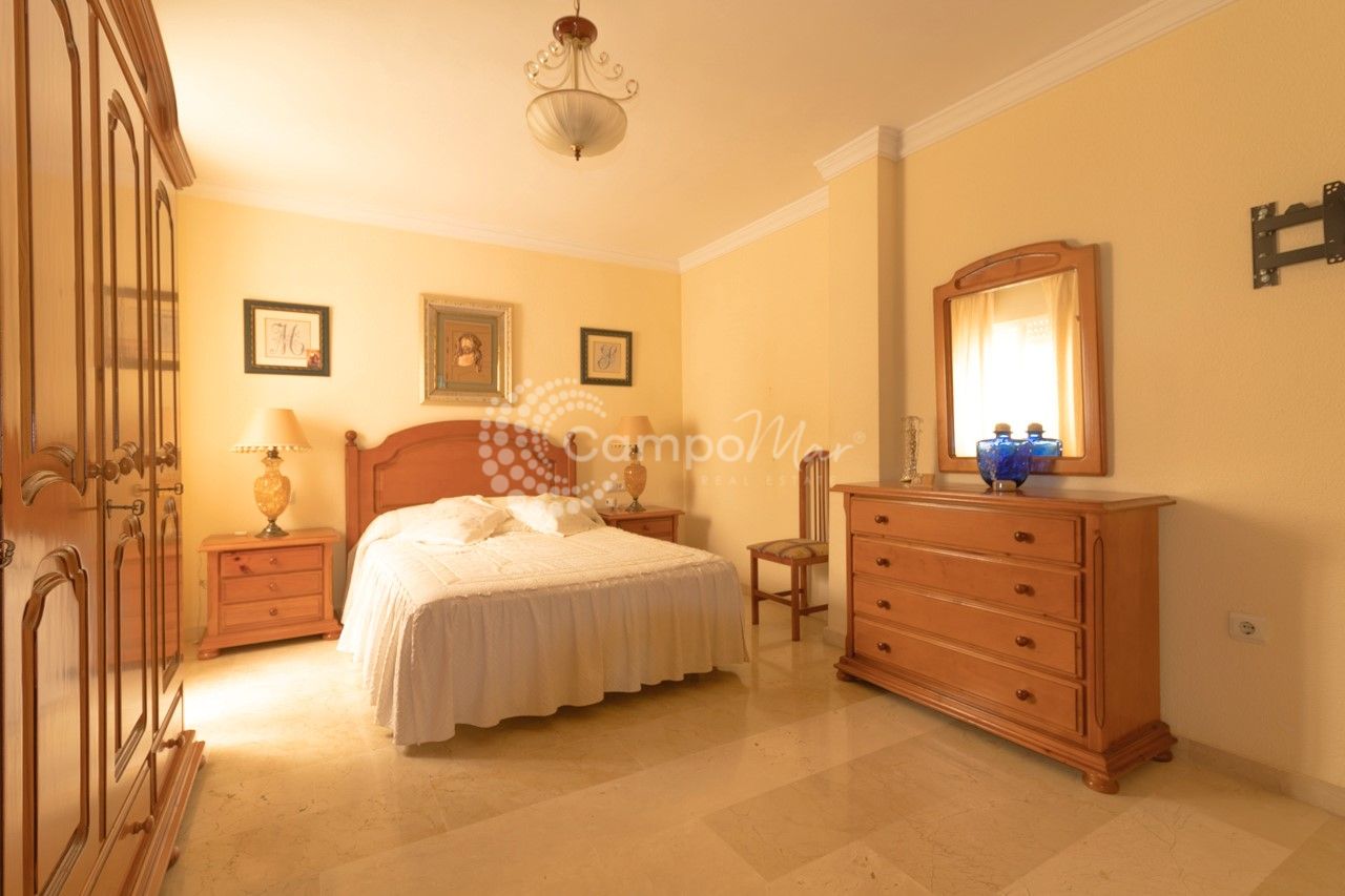 Apartment in Estepona
