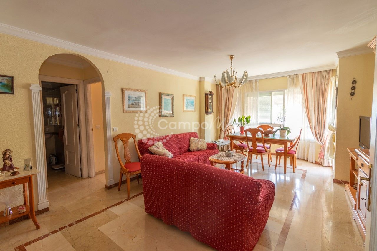 Apartment in Estepona