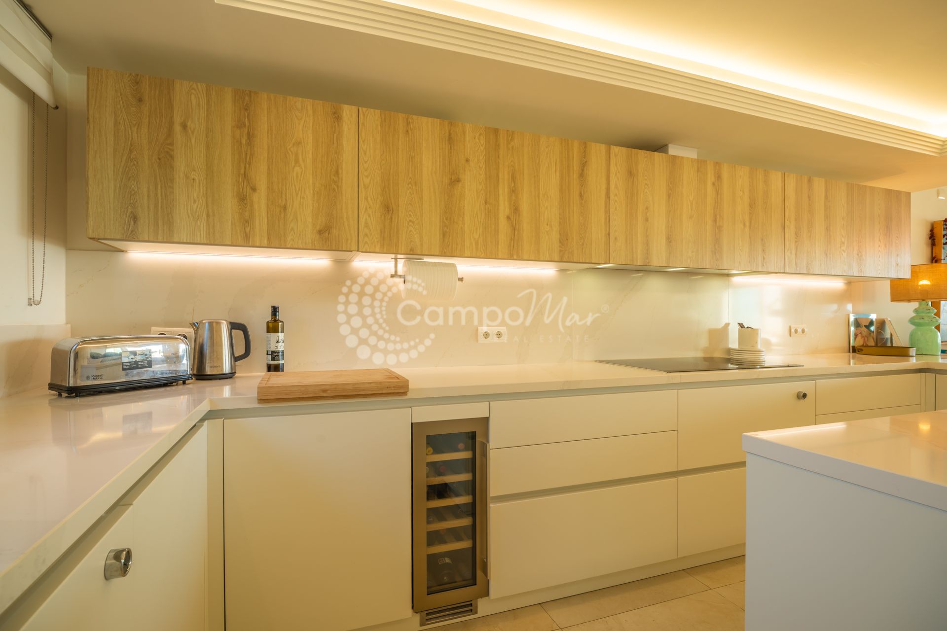 Penthouse in Sinfonia del Mar, Estepona