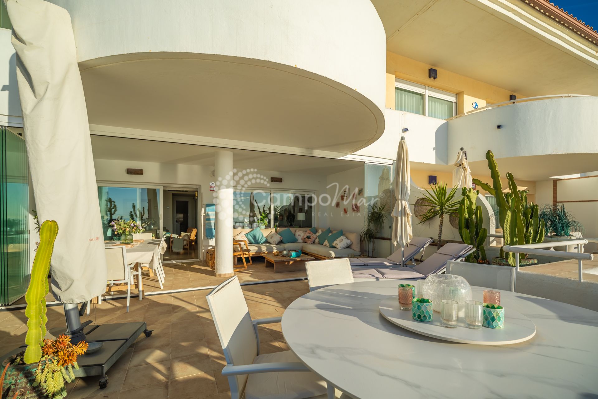 Penthouse in Sinfonia del Mar, Estepona