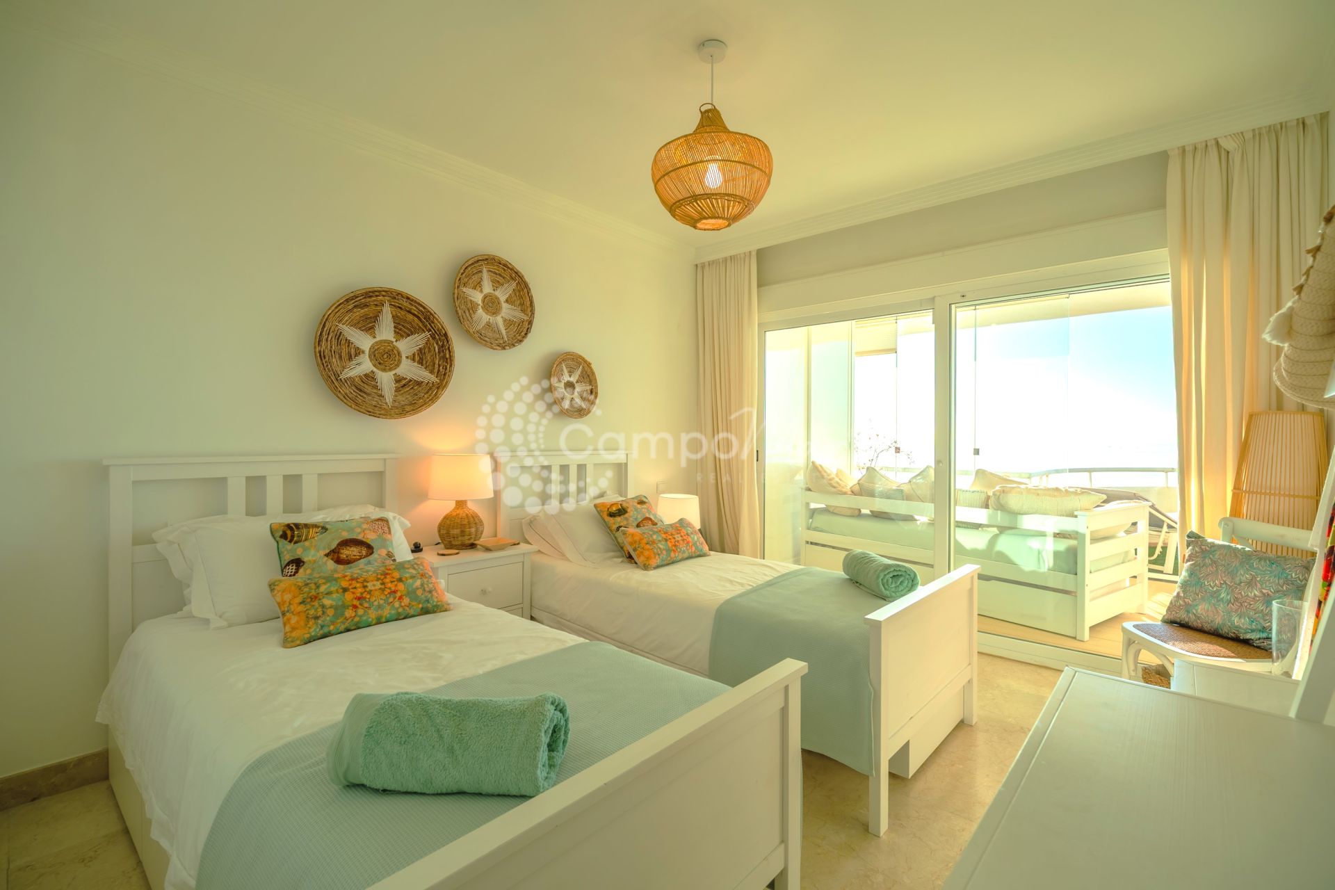 Penthouse in Sinfonia del Mar, Estepona