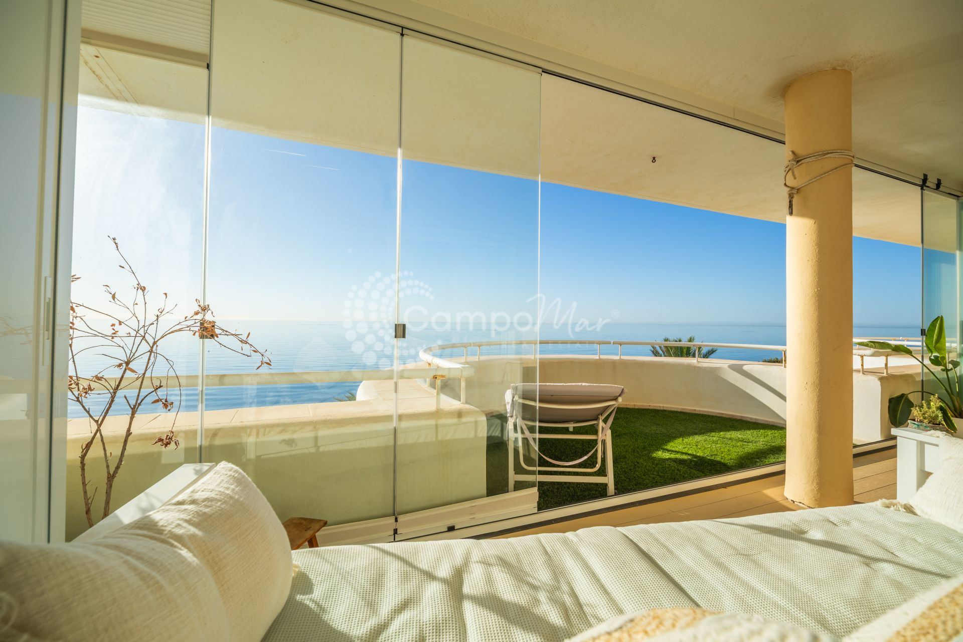 Penthouse in Sinfonia del Mar, Estepona