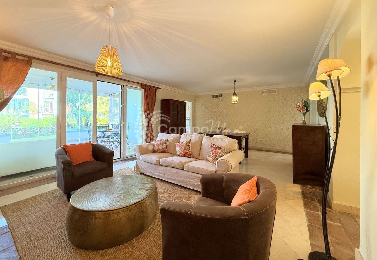 Apartamento Planta Baja en La Perla de la Bahía, Casares