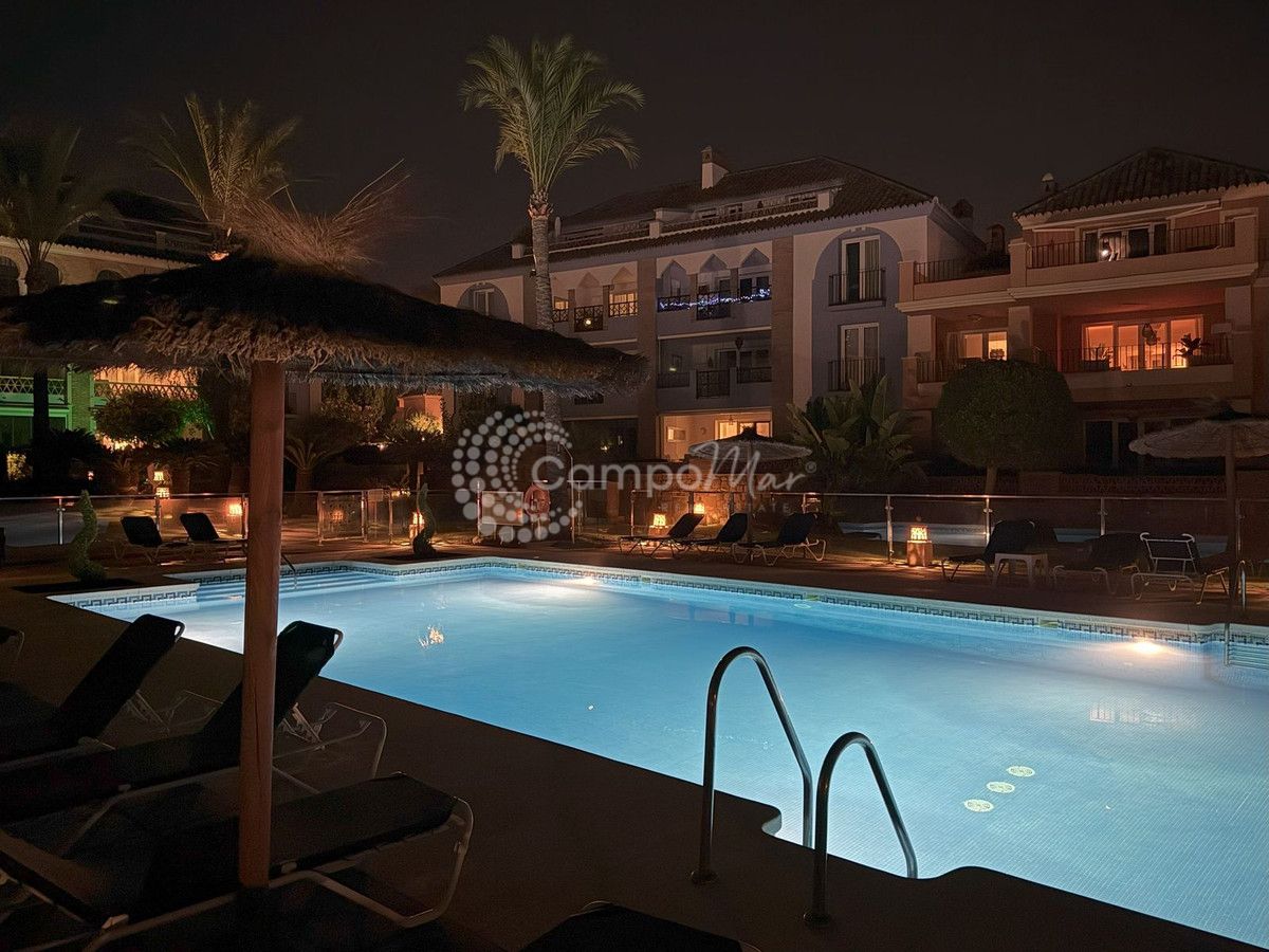 Apartamento Planta Baja en La Perla de la Bahía, Casares