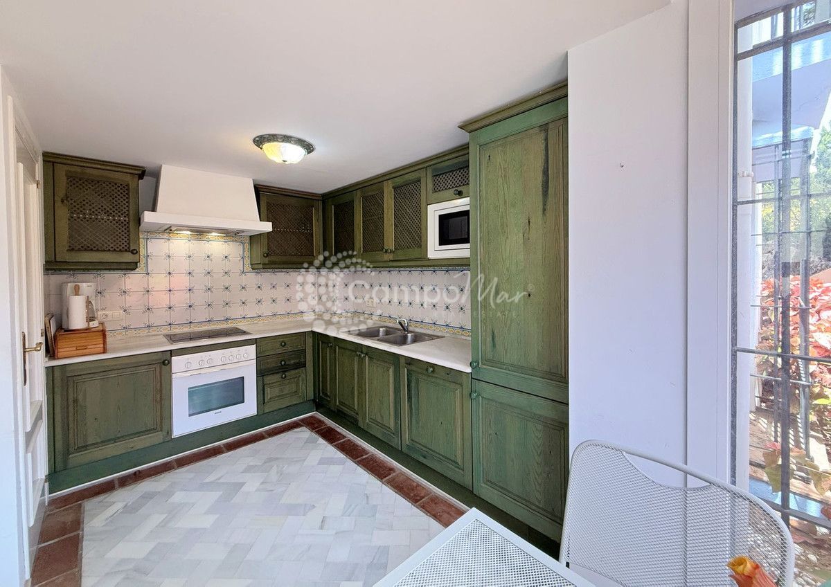 Apartamento Planta Baja en La Perla de la Bahía, Casares