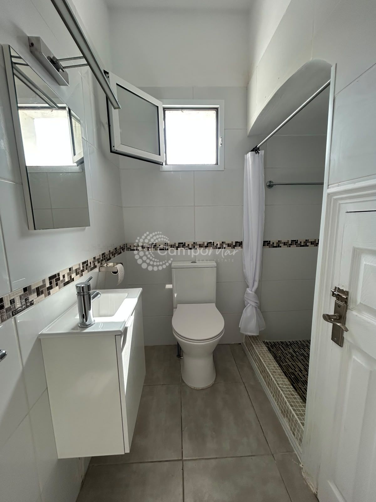 Semi Detached House in Puerto Romano, Estepona