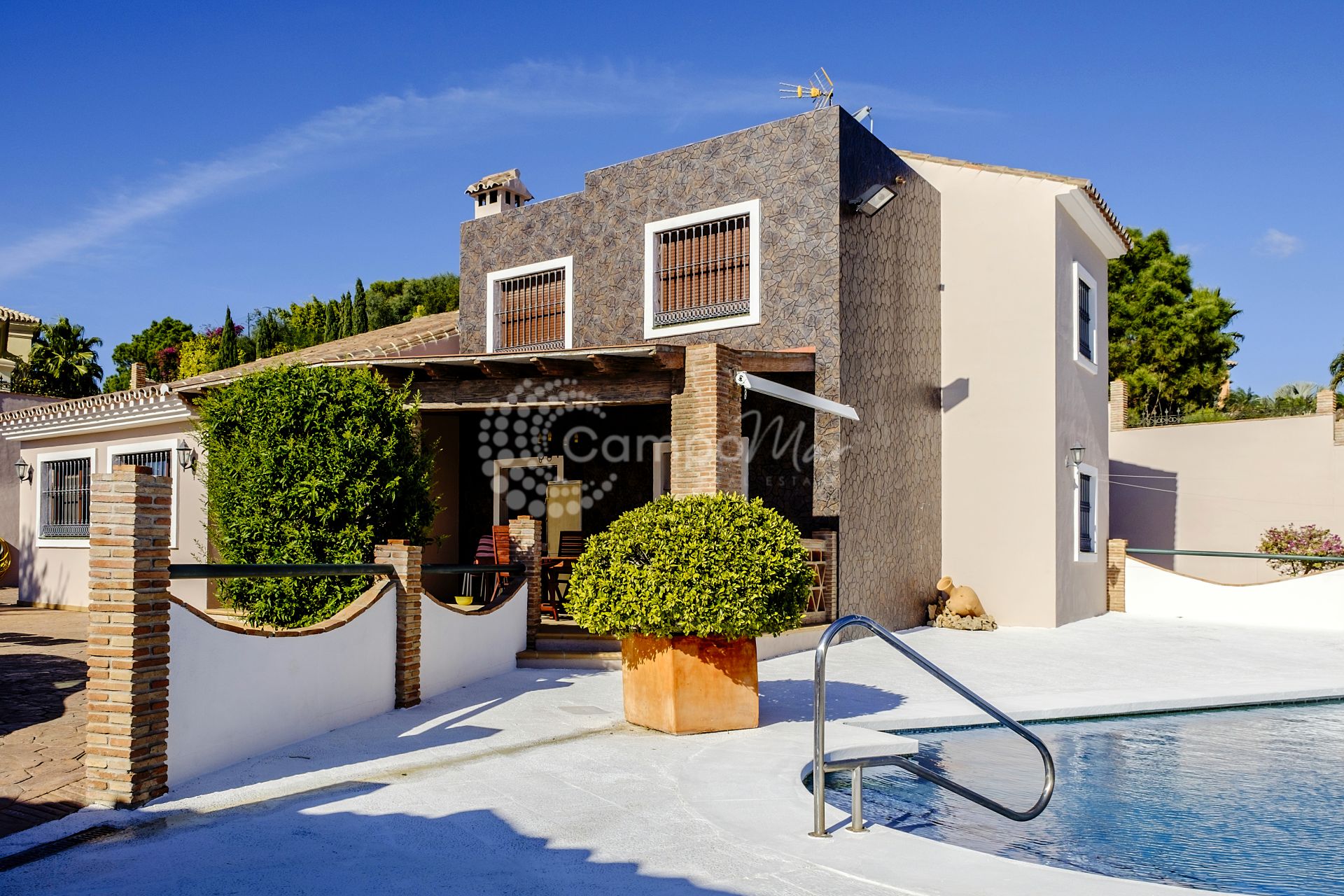 Villa en Altos de Estepona, Estepona