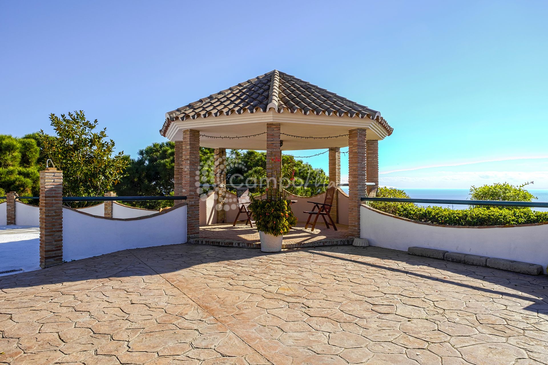 Villa en Altos de Estepona, Estepona