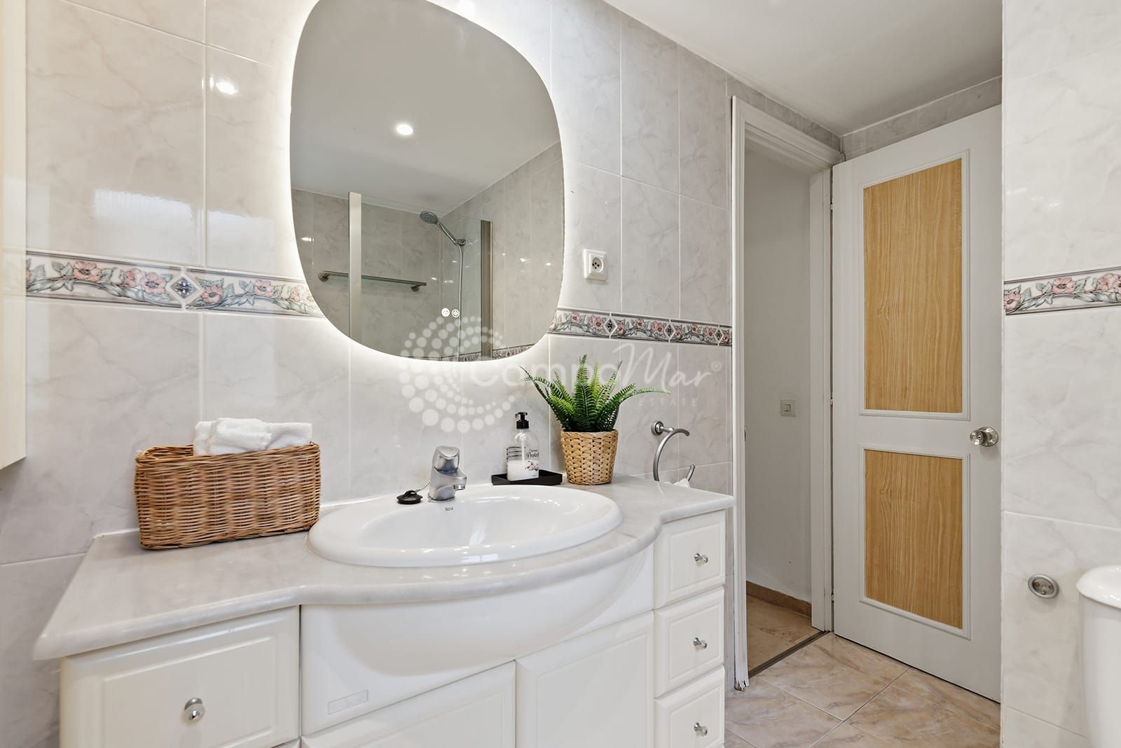 Apartamento en Estepona Puerto, Estepona