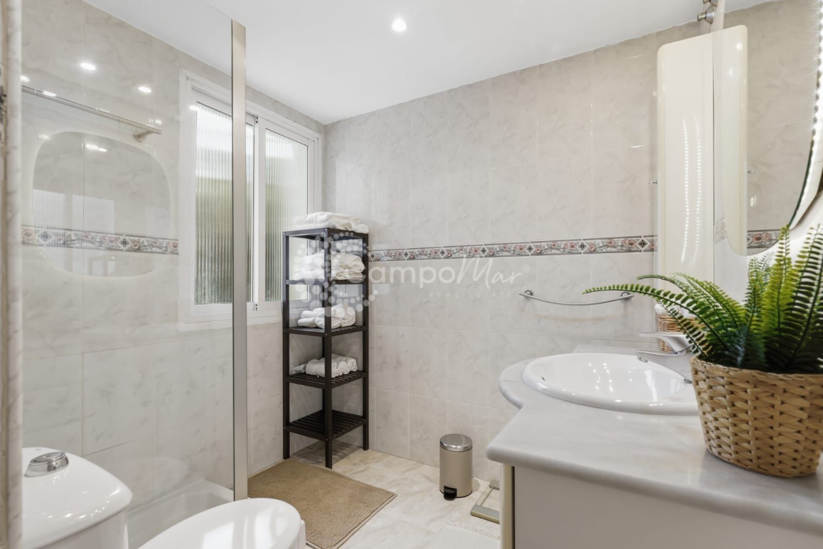 Apartamento en Estepona Puerto, Estepona