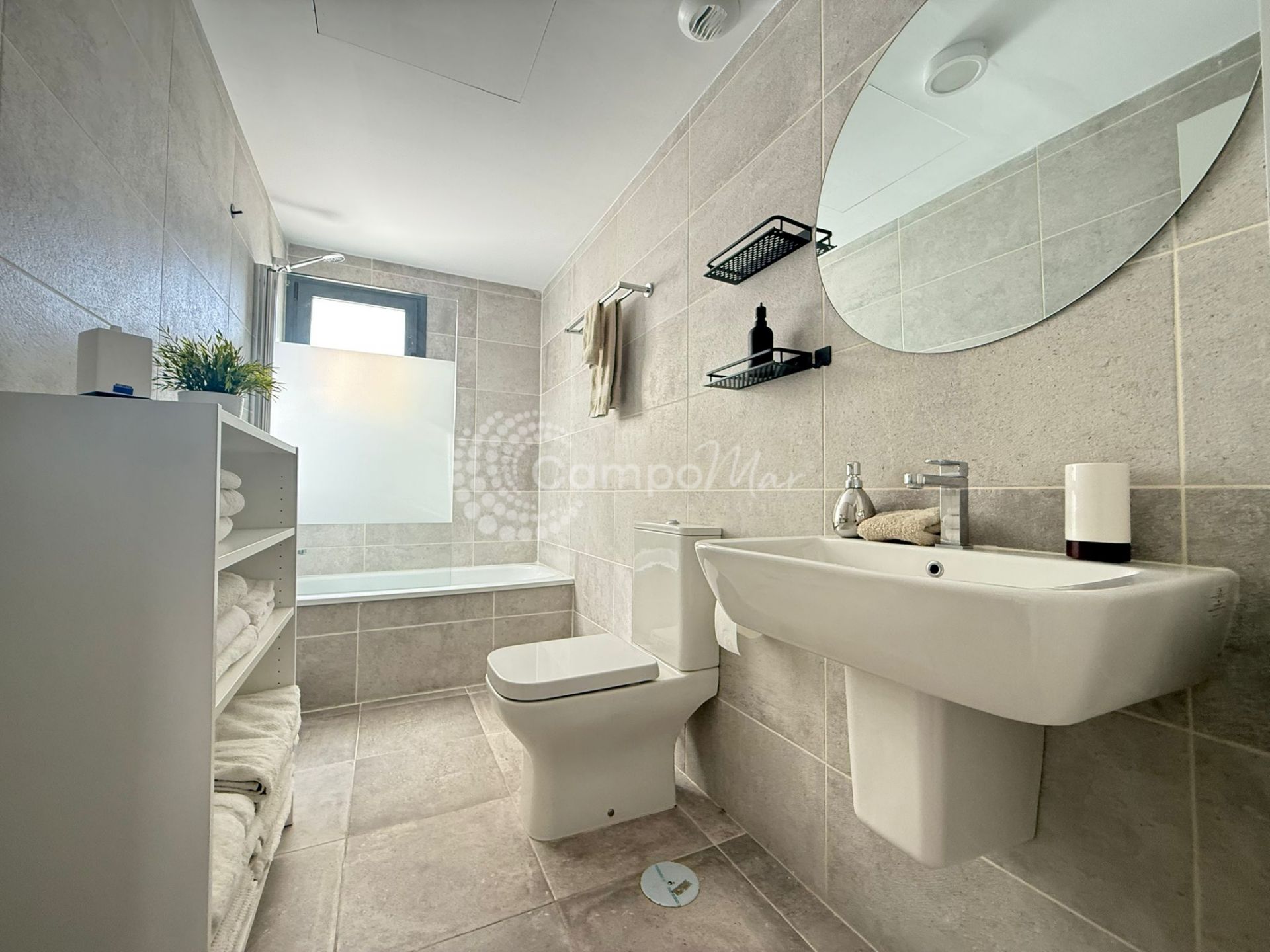 Apartment in Estepona Town, Estepona
