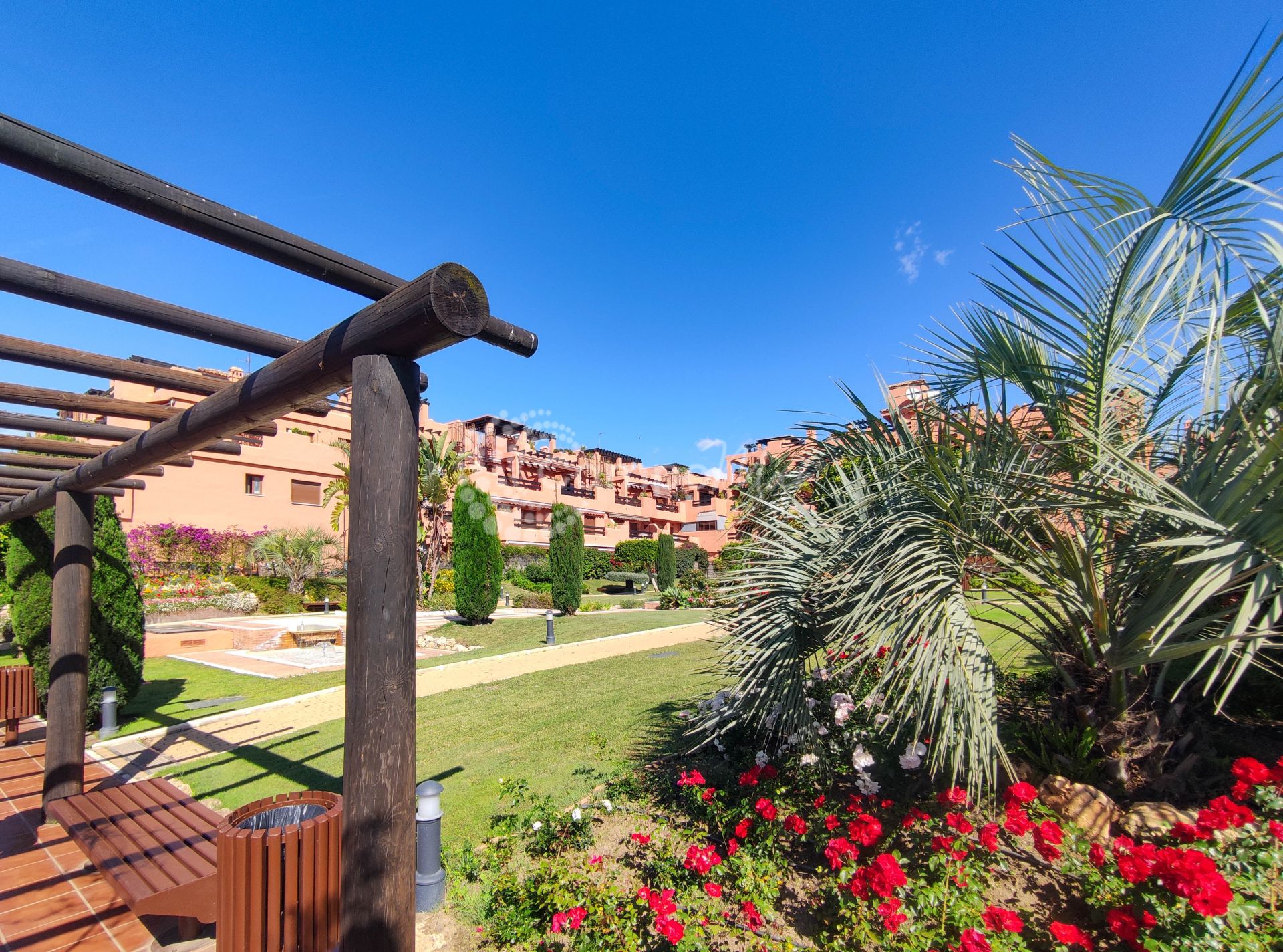 Apartment in Playa del Angel, Estepona