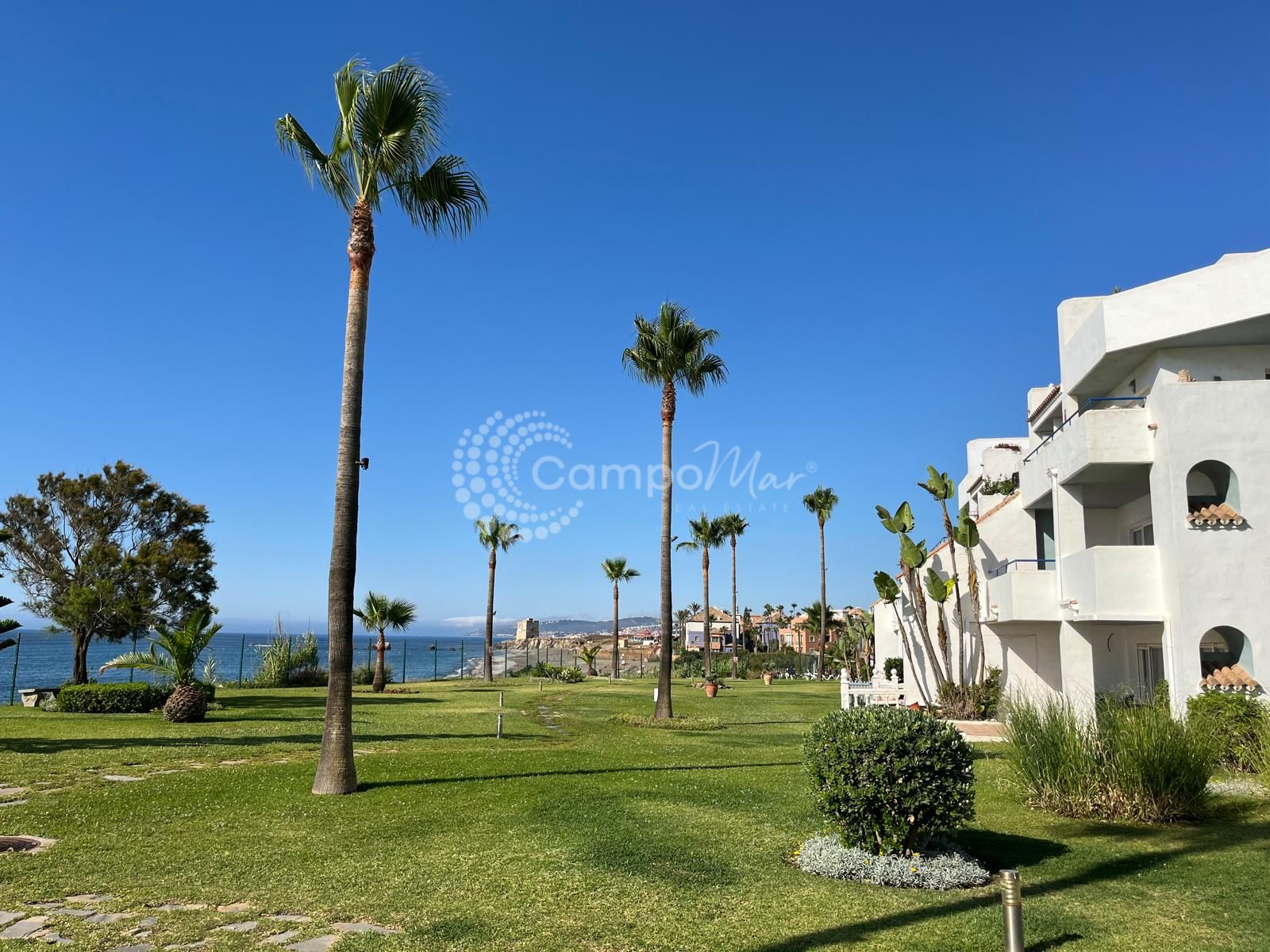 Apartamento Planta Baja en Casares Playa, Casares