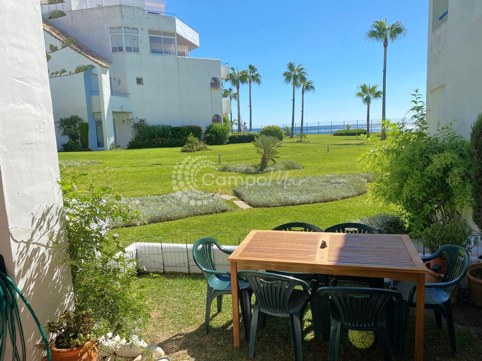 Apartamento Planta Baja en Casares Playa, Casares