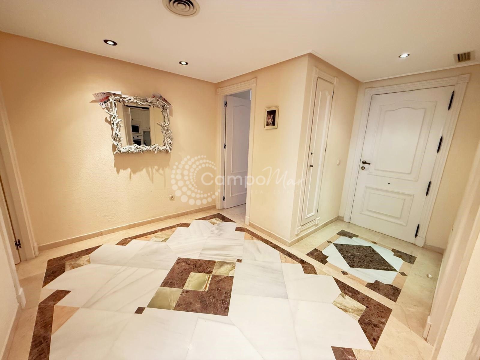 Ground Floor Apartment in Dominion Beach, Estepona